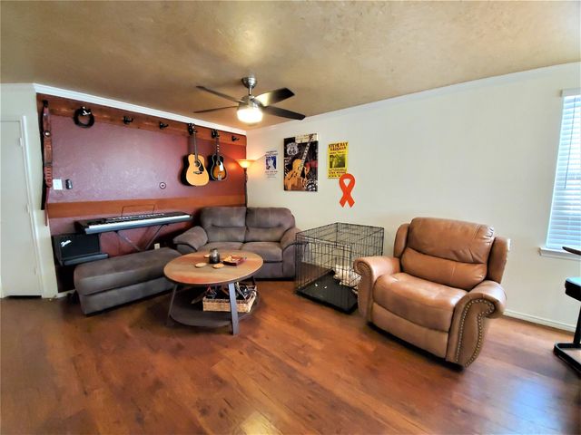 3237 Clydesdale Drive, Denton, TX 76210