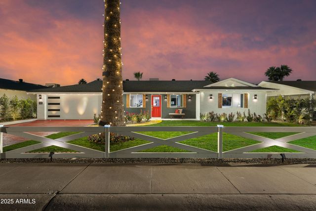 7424 E CAMBRIDGE Avenue, Scottsdale, AZ 85257