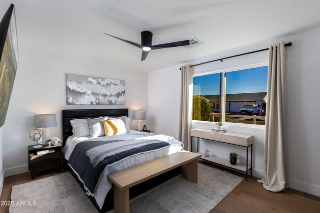 7424 E CAMBRIDGE Avenue, Scottsdale, AZ 85257