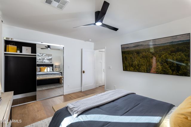 7424 E CAMBRIDGE Avenue, Scottsdale, AZ 85257