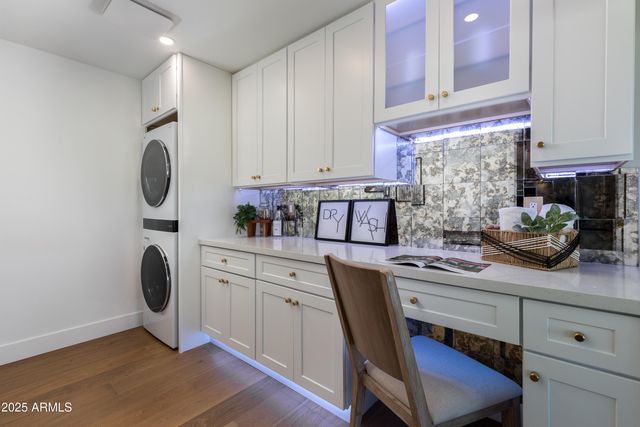 7424 E CAMBRIDGE Avenue, Scottsdale, AZ 85257