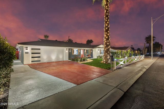 7424 E CAMBRIDGE Avenue, Scottsdale, AZ 85257