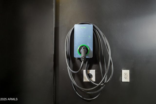 7424 E CAMBRIDGE Avenue, Scottsdale, AZ 85257