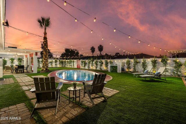 7424 E CAMBRIDGE Avenue, Scottsdale, AZ 85257