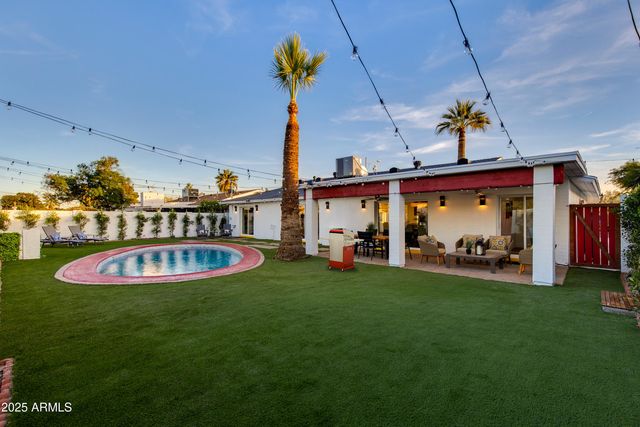 7424 E CAMBRIDGE Avenue, Scottsdale, AZ 85257