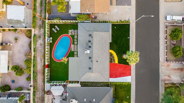 7424 E CAMBRIDGE Avenue, Scottsdale, AZ 85257