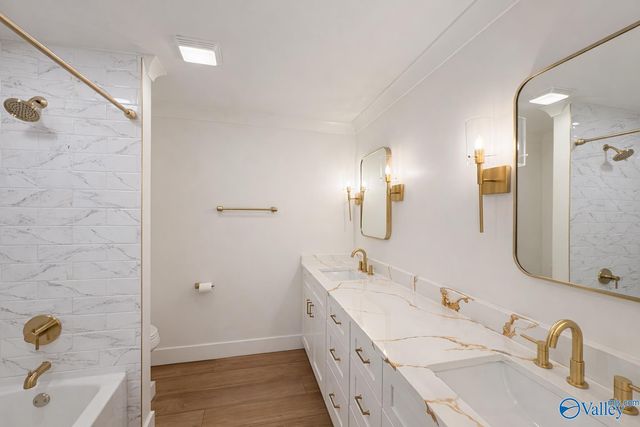 3713 Meadow Wood Circle, Guntersville, AL 35976