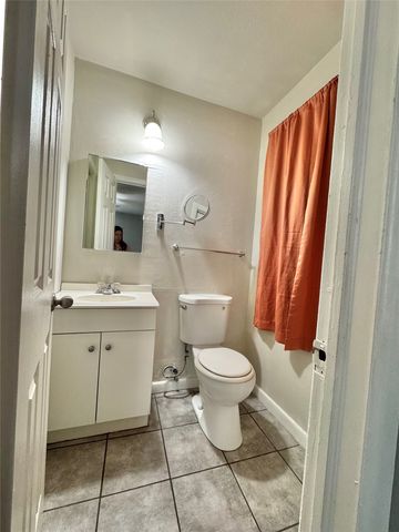 2104 Hillburn Drive, Dallas, TX 75227