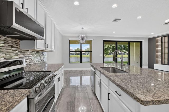 8095 Ironstone Drive, Delray Beach, FL 33446