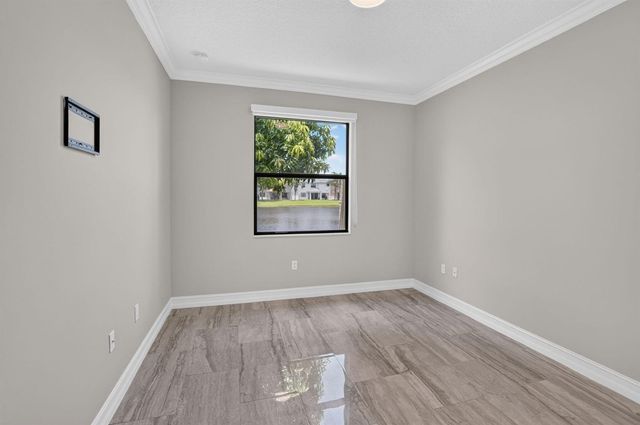 8095 Ironstone Drive, Delray Beach, FL 33446