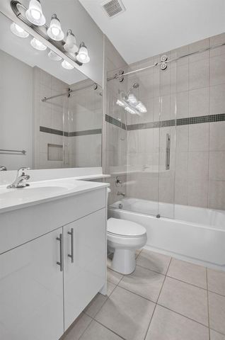 8095 Ironstone Drive, Delray Beach, FL 33446