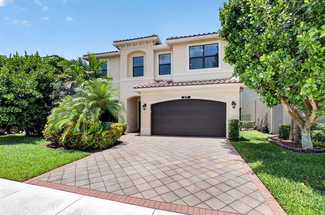 8095 Ironstone Drive, Delray Beach, FL 33446