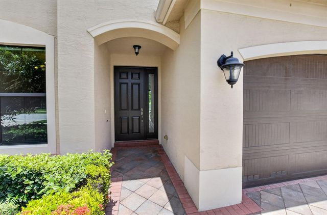 8095 Ironstone Drive, Delray Beach, FL 33446