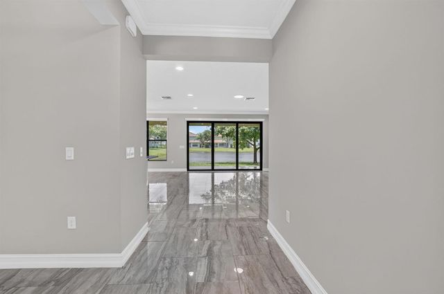 8095 Ironstone Drive, Delray Beach, FL 33446
