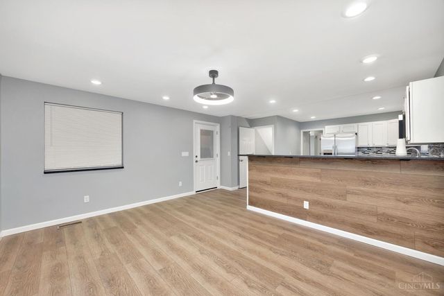 1282 Steffen Avenue, Lincoln Heights, OH 45215