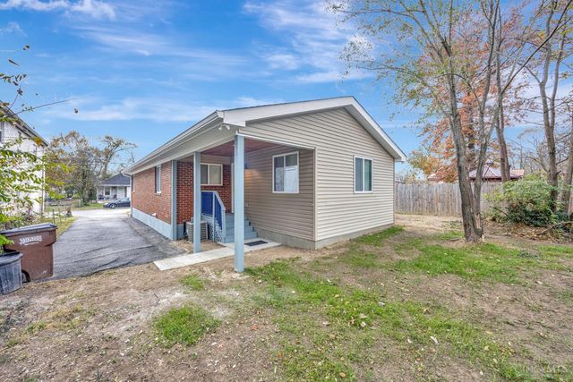 1282 Steffen Avenue, Lincoln Heights, OH 45215