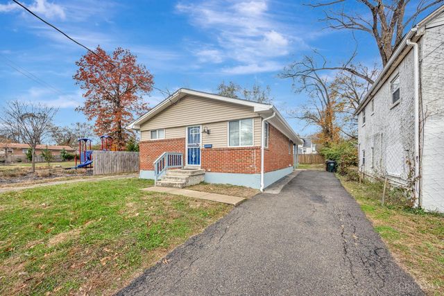 1282 Steffen Avenue, Lincoln Heights, OH 45215