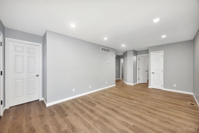 1282 Steffen Avenue, Lincoln Heights, OH 45215