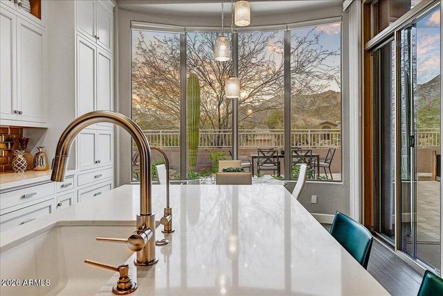 11456 E Blanche Drive, Scottsdale, AZ 85255