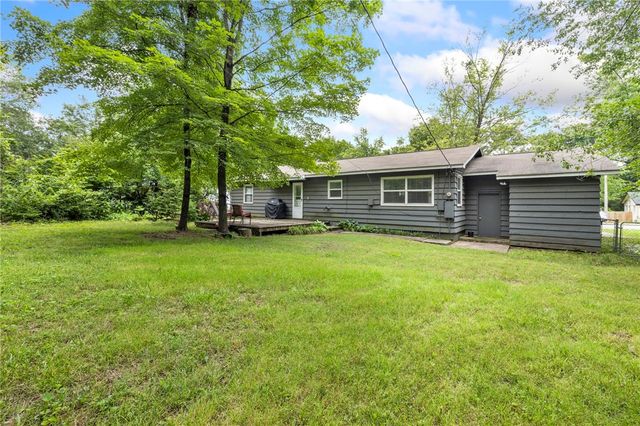 2312 W Holly Street, Fayetteville, AR 72703