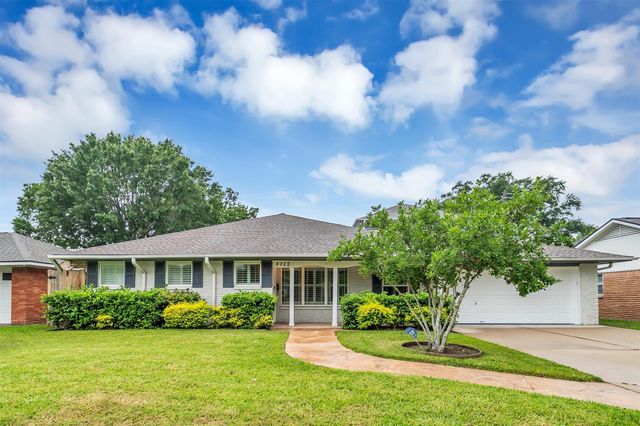8702 Ilona Lane, Houston, TX 77025