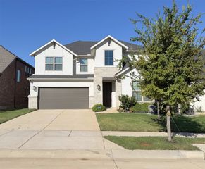 4704 Hammerstein Boulevard, Denton, TX 76210
