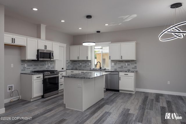 L2 B1 N Cottage Knoll Drive, Palmer, AK 99645