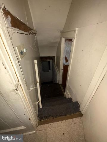 824 E PLUM ST, Vineland, NJ 08360