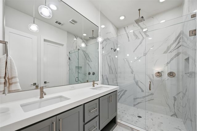 5711 Bryan Parkway 103, Dallas, TX 75206