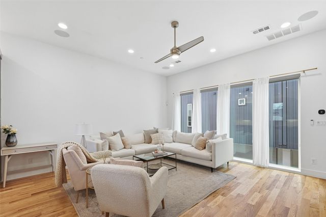 5711 Bryan Parkway 103, Dallas, TX 75206