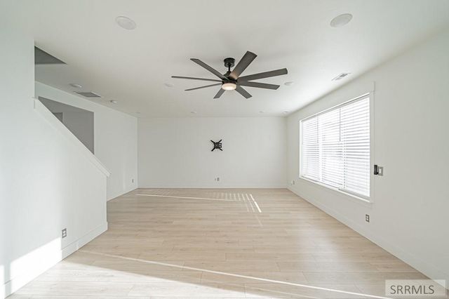 2954 Sydney, Idaho Falls, ID 83401