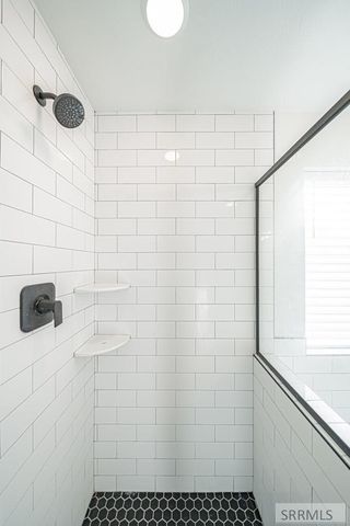 2954 Sydney, Idaho Falls, ID 83401