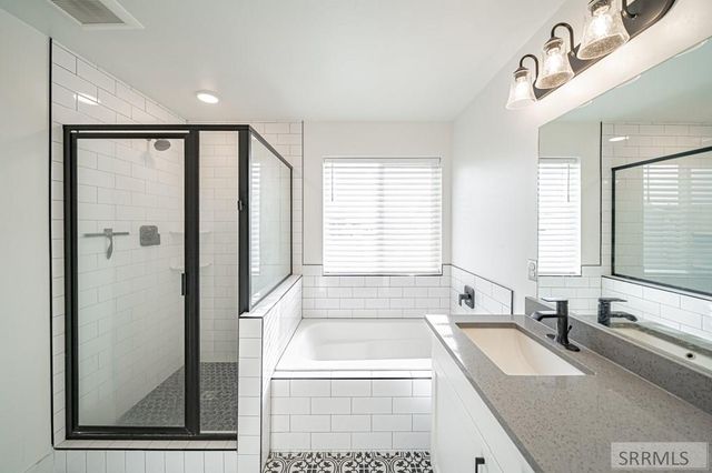 2954 Sydney, Idaho Falls, ID 83401