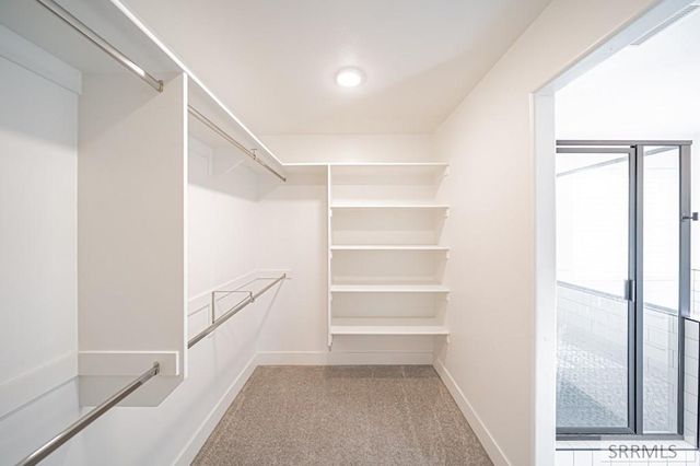 2954 Sydney, Idaho Falls, ID 83401