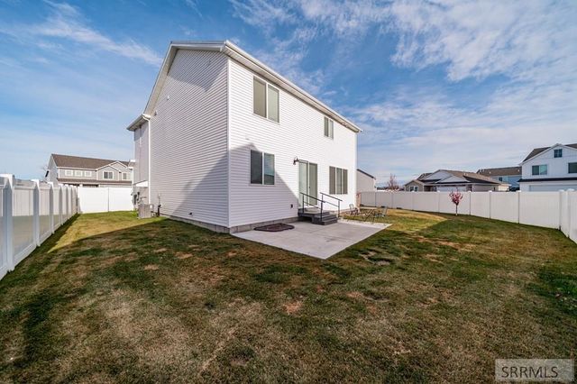 2954 Sydney, Idaho Falls, ID 83401