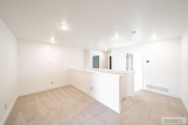 2954 Sydney, Idaho Falls, ID 83401