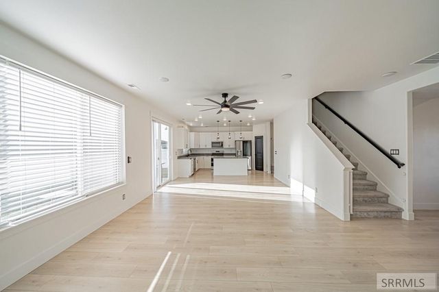 2954 Sydney, Idaho Falls, ID 83401