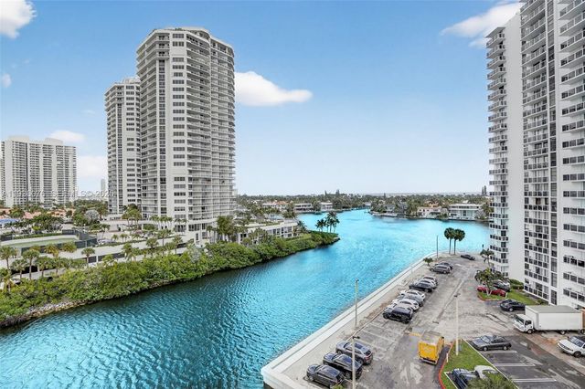 20505 E Country Club Dr 833, Aventura, FL 33180