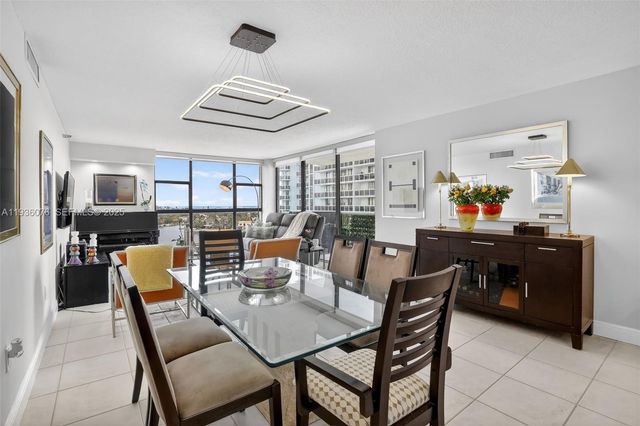 20505 E Country Club Dr 833, Aventura, FL 33180