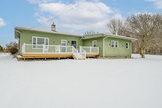 6213 E Napier Avenue, Bainbridge Twp, MI 49022