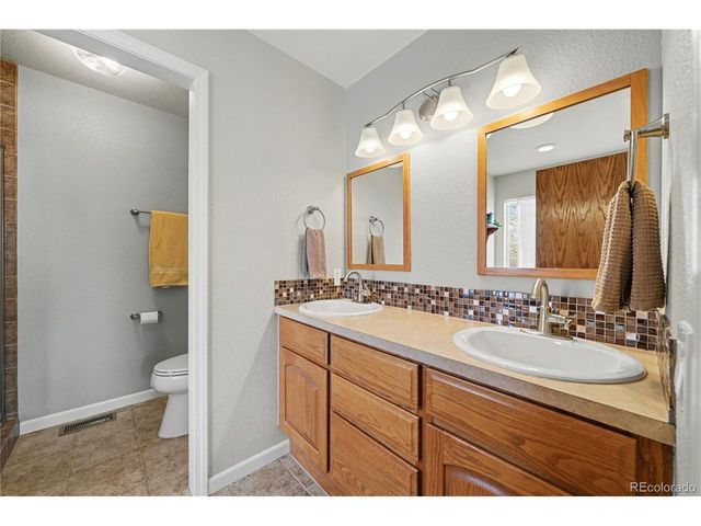 455 Wapola Ave, Loveland, CO 80537