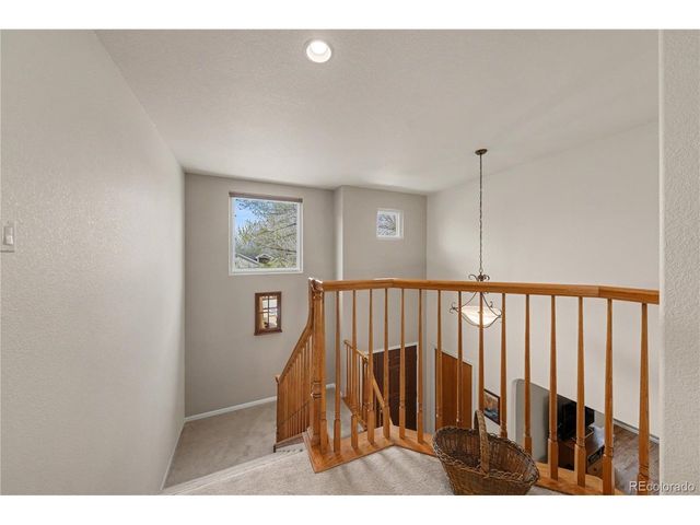 455 Wapola Ave, Loveland, CO 80537
