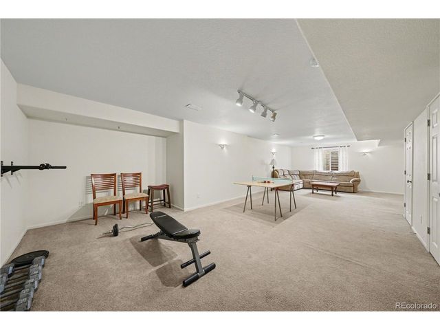 455 Wapola Ave, Loveland, CO 80537