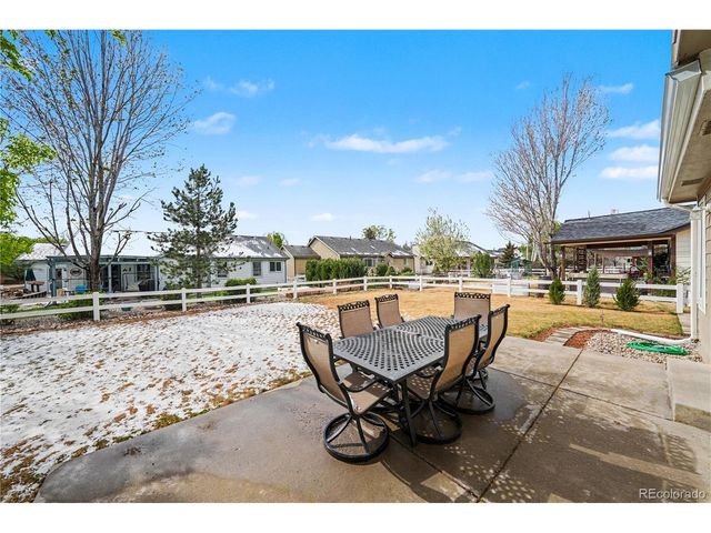 455 Wapola Ave, Loveland, CO 80537
