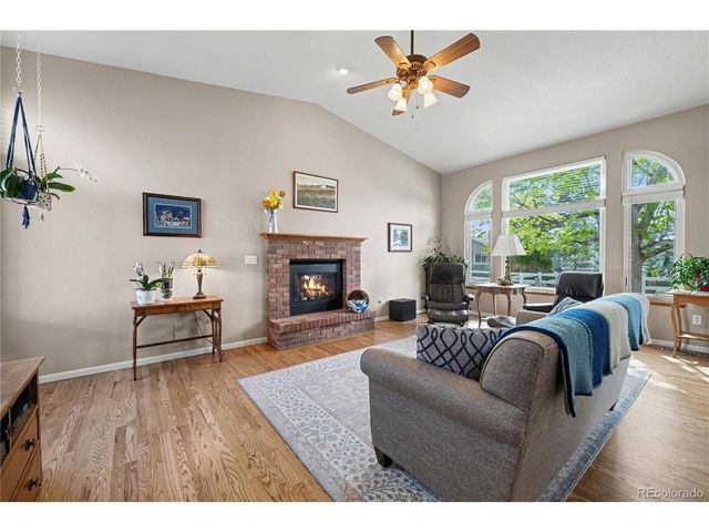 455 Wapola Ave, Loveland, CO 80537