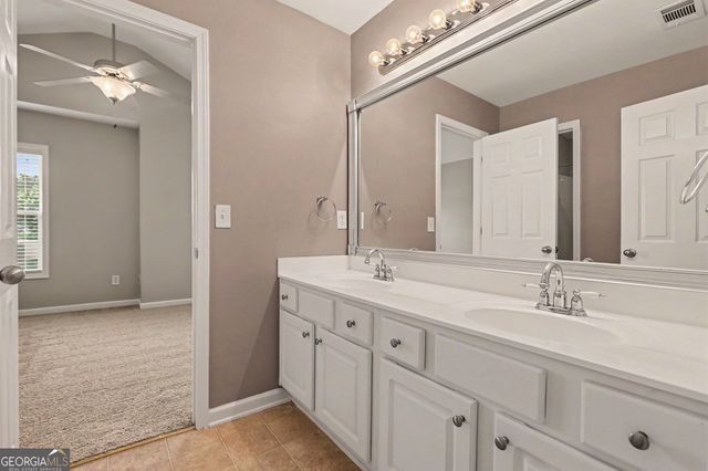 211 Meadow Run, Carrollton, GA 30116