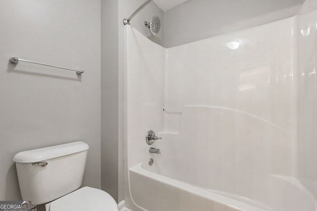 211 Meadow Run, Carrollton, GA 30116
