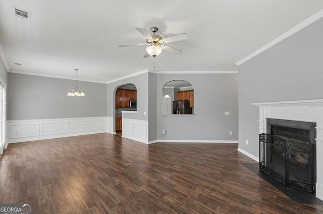 211 Meadow Run, Carrollton, GA 30116