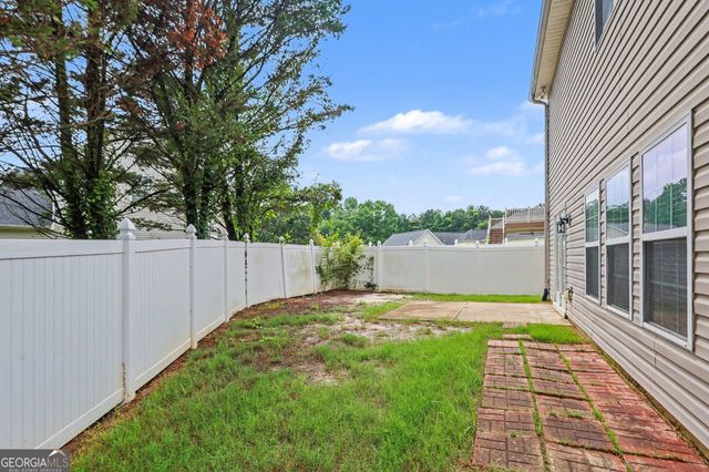 211 Meadow Run, Carrollton, GA 30116
