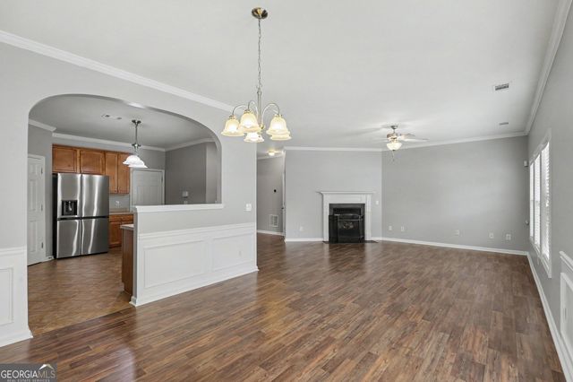 211 Meadow Run, Carrollton, GA 30116